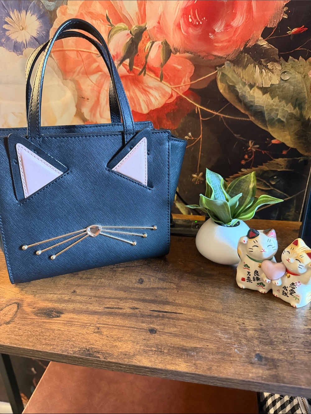 KATE SPADE “Jazz Things Up” black cat mini Hayden in EUC